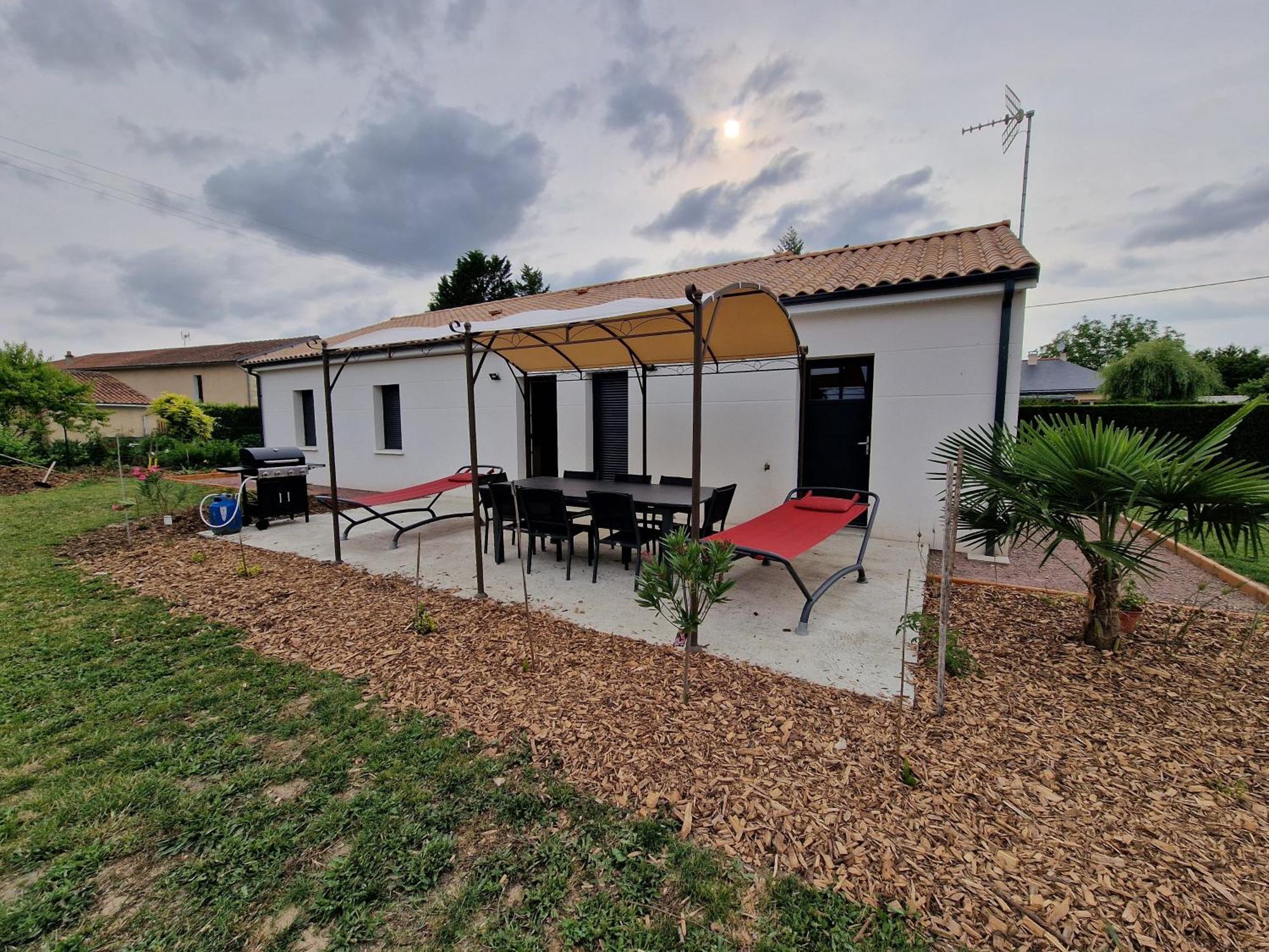 Coeur De Village Commerces Proximite Center Parcs Les-Trois-Moutiers Екстериор снимка